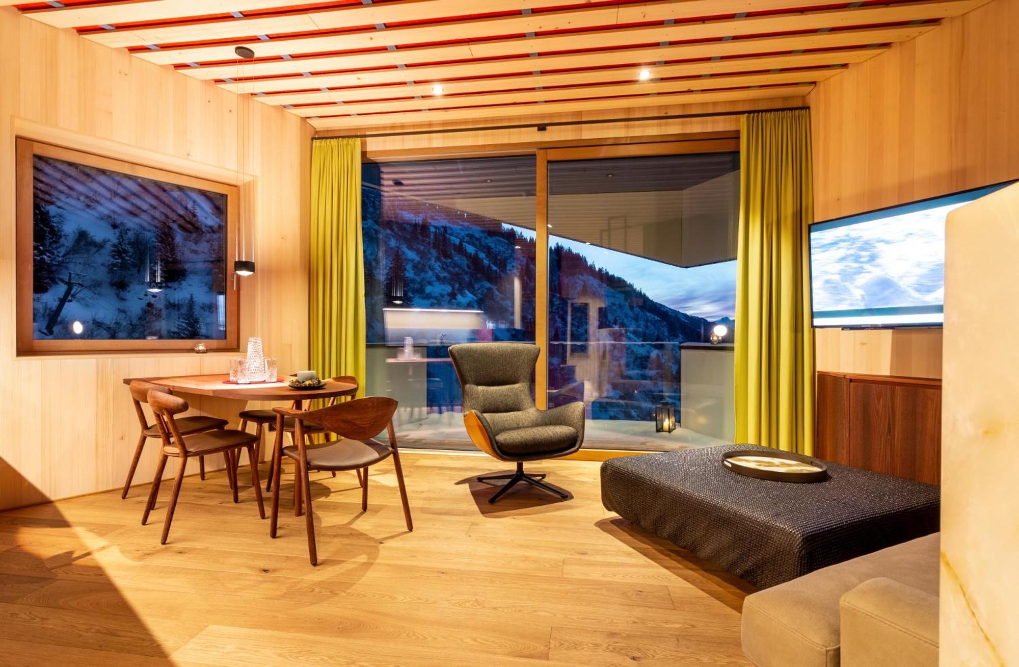 Wohlfuehlhotel Hubertushof ชตูเบิน อัม อาลแบร์ก ภายนอก รูปภาพ